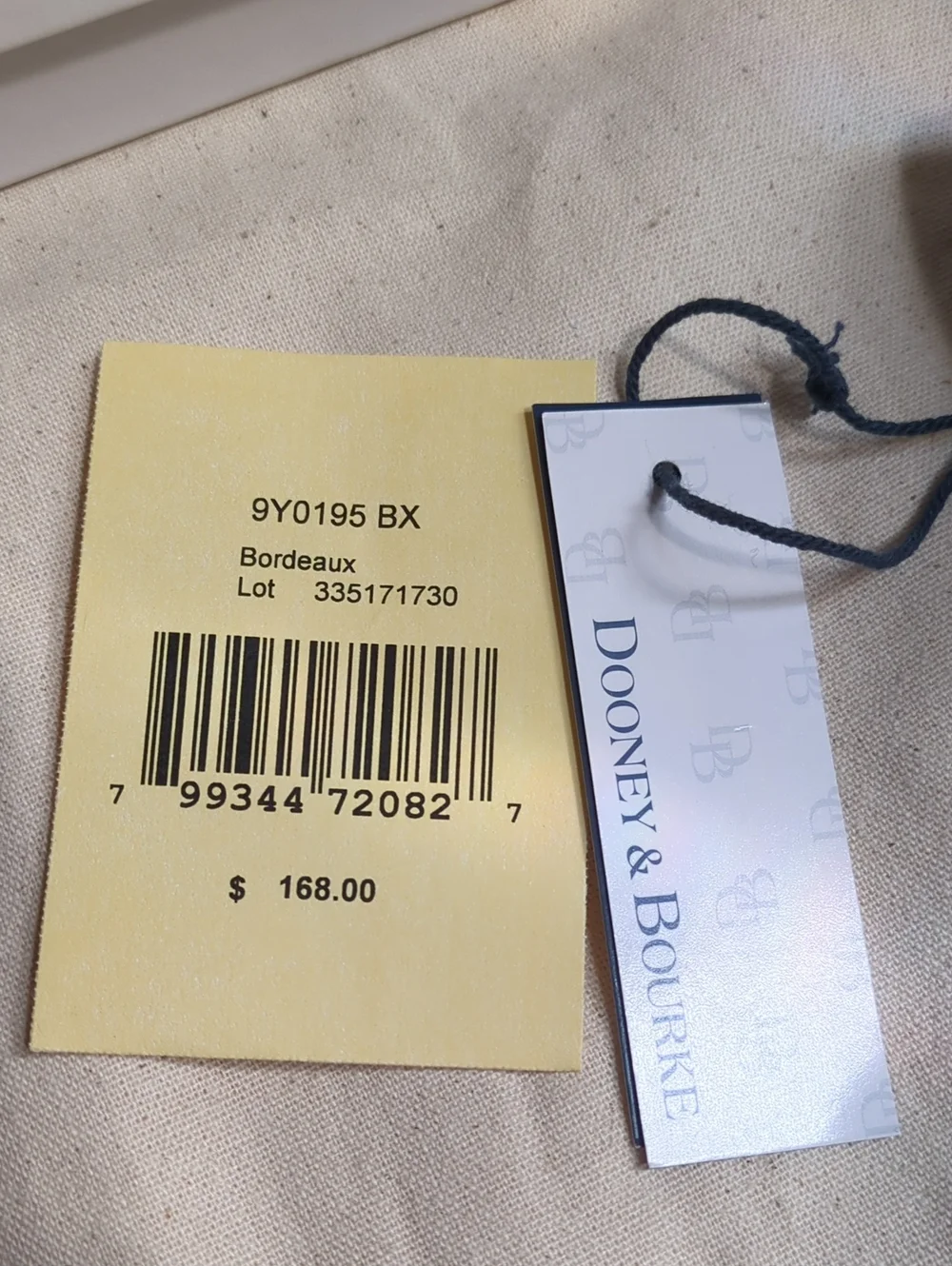 Dooney & Bourke Bordeaux Florentine Leather Card Holder Medium Wallet ✨New!!